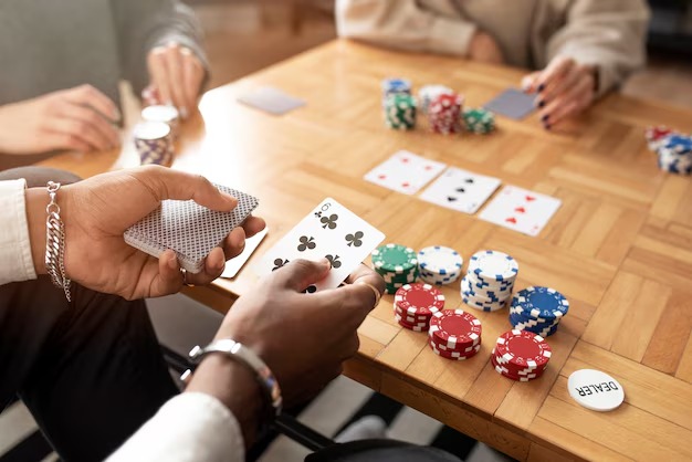 Casino Hold'em hand rankings displayed on akses terpercaya table